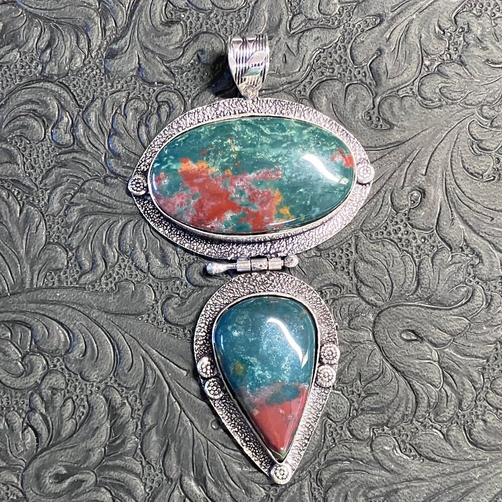 Double Heliotrope Bloodstone Pendant Stone Crystal Jewelry